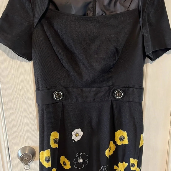 Nygard dress - Picture 2 of 4